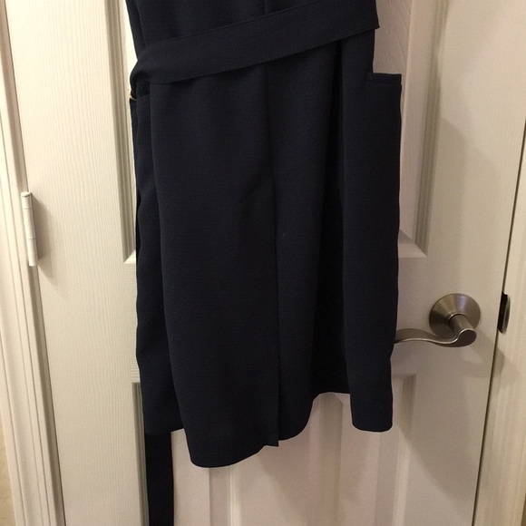 Navy vest - Picture 3 of 3